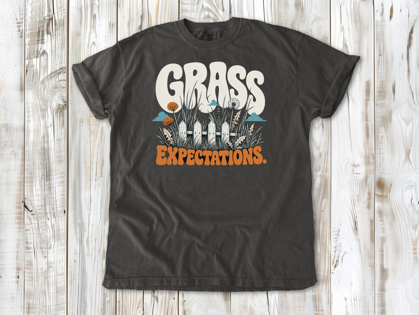 Grass Expectations Tee